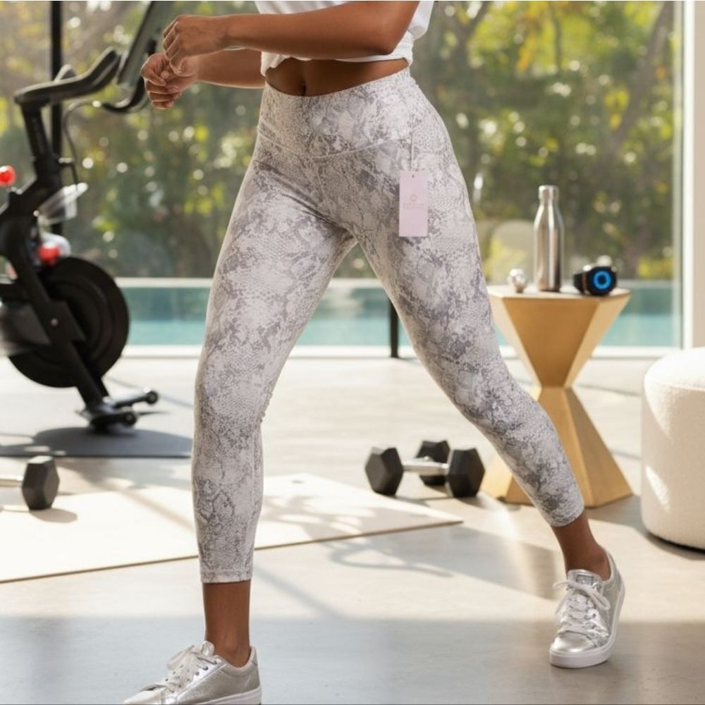 Balance Collection Black New Snakes, Compression Yoga Pants Size XL